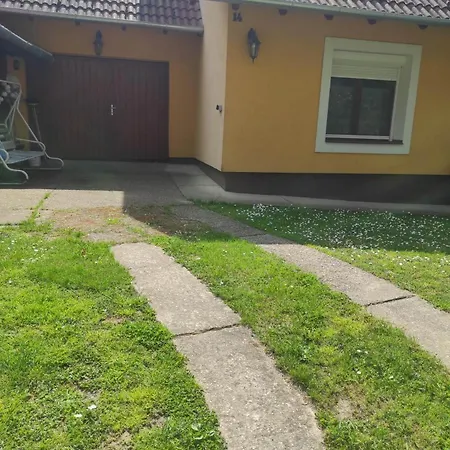 Apartament Csukavoelgyi