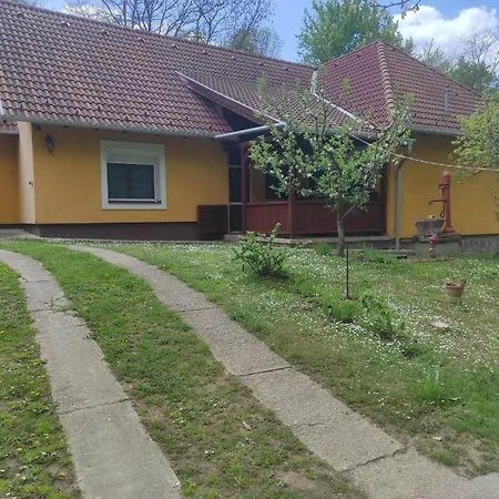 Apartament Csukavoelgyi