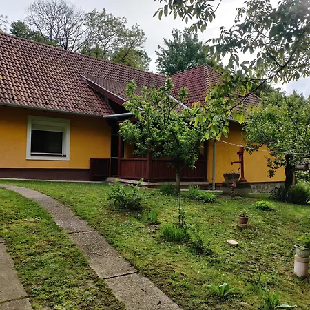 Apartament Csukavoelgyi